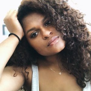 Meet your Posher, Natasha